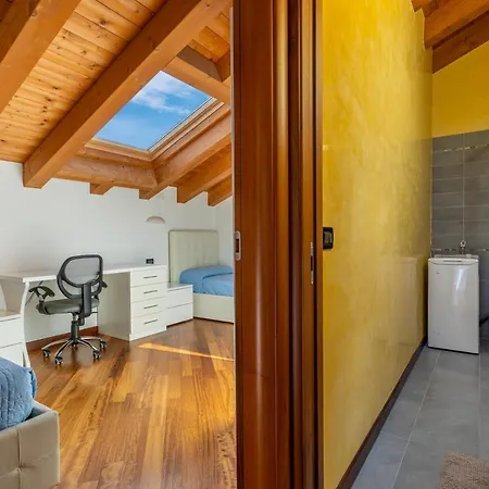 Appartement Guesthost - New - With Terrace & Netflix